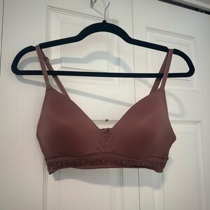 PINK Wireless Lounge Bra